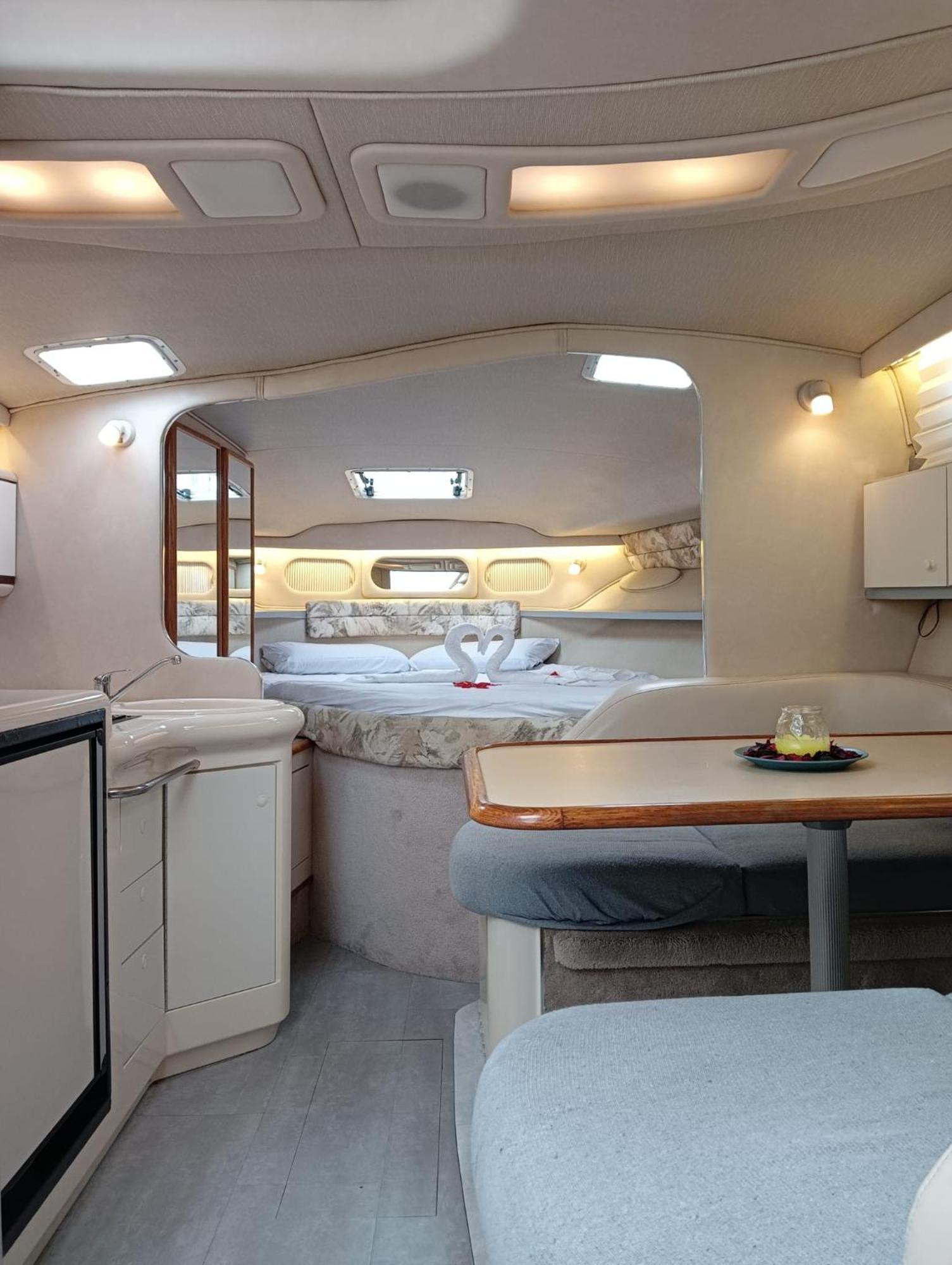 Diagonal Mar Sailboat Otel Sant Adria de Besos Dış mekan fotoğraf